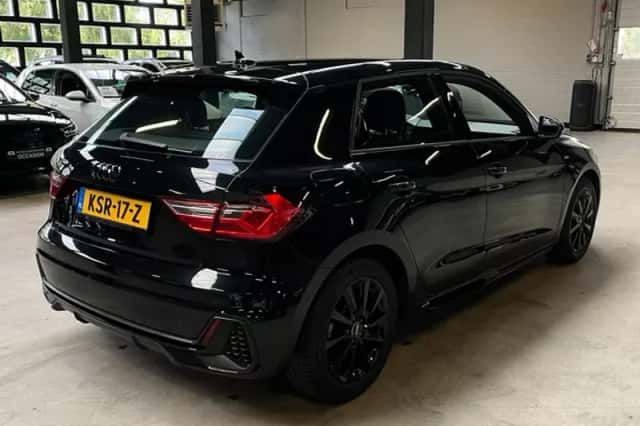 Audi A1 (2019) thumbnail 5