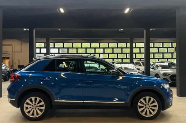 Volkswagen T-Roc (2018) thumbnail 6
