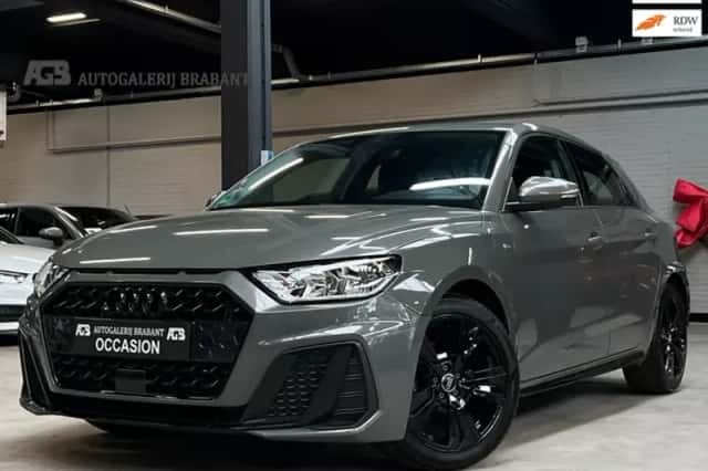 Audi A1 (2019) thumbnail 1