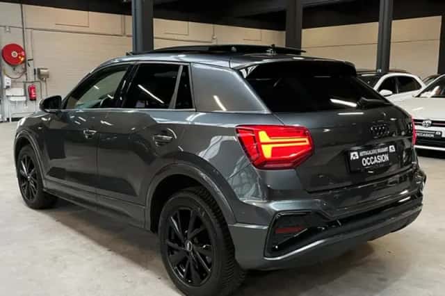 Audi Q2 (2021) thumbnail 3