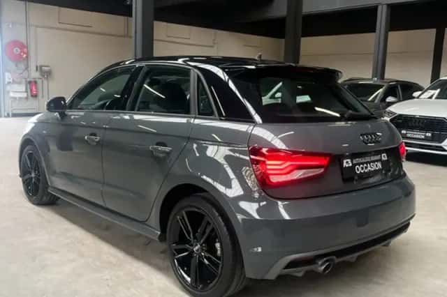 Audi A1 (2018) thumbnail 3