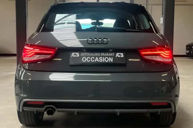 Audi A1 (2018) thumbnail 4