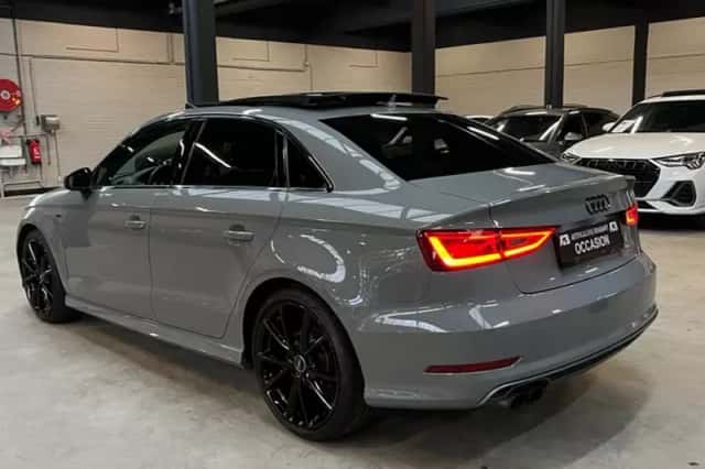 Audi A3 (2016) thumbnail 3