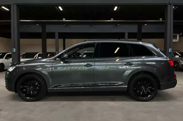 Audi Q7 (2015) thumbnail 2