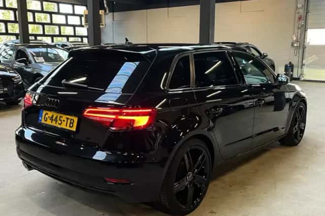 Audi A3 (2019) thumbnail 5