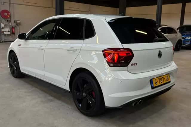 Volkswagen Polo (2019) thumbnail 3