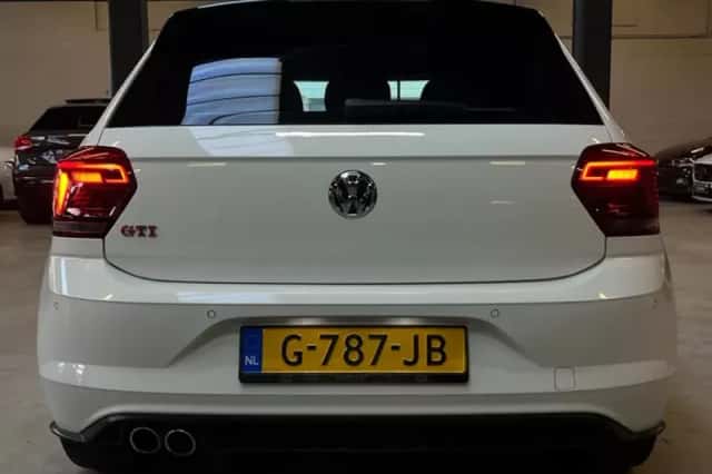 Volkswagen Polo (2019) thumbnail 4