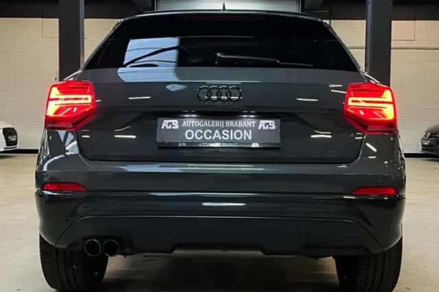 Audi Q2 (2017) thumbnail 4
