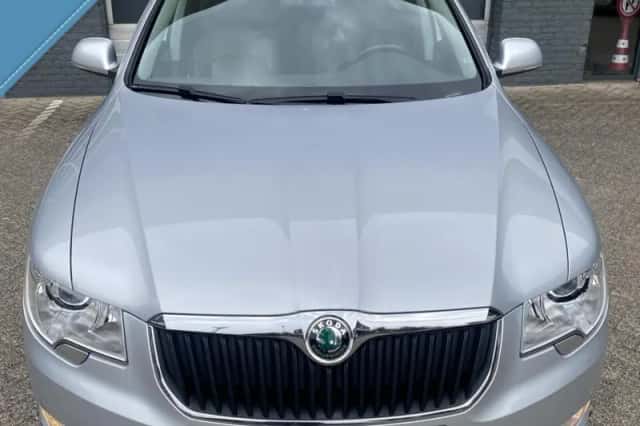 Škoda Superb (2013) thumbnail 4