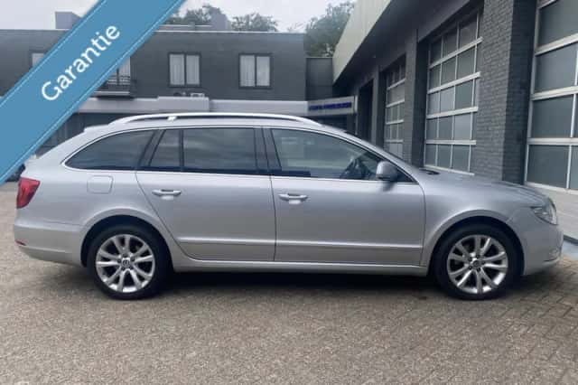 Škoda Superb (2013) thumbnail 6