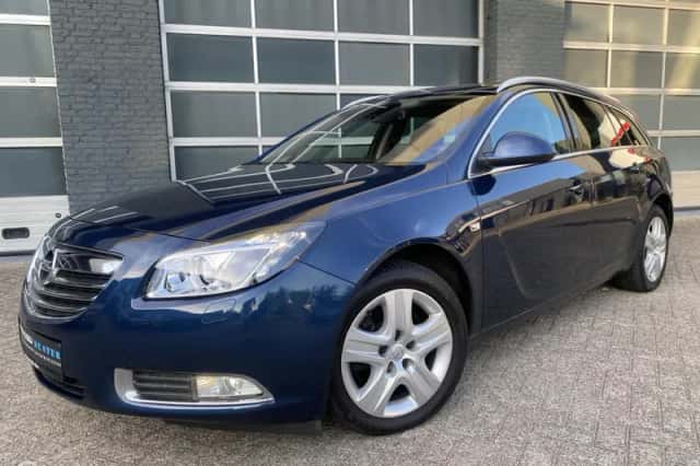 Opel Insignia (2011) thumbnail 1