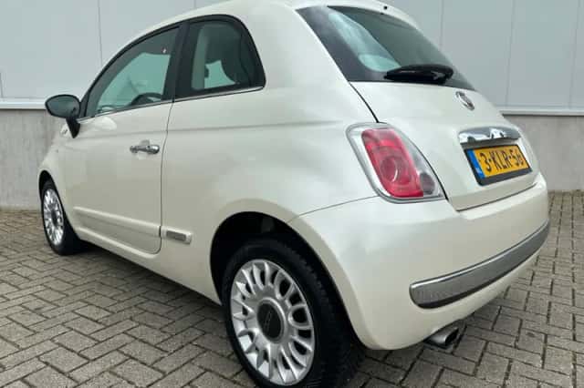 Fiat 500 (2013) thumbnail 3