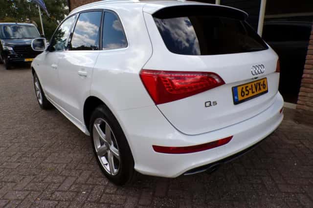 Audi Q5 (2009) thumbnail 3