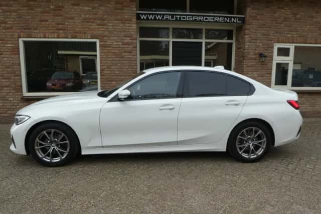 BMW 3-Serie (2019) thumbnail 2