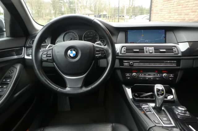 BMW 5-Serie (2010) thumbnail 5
