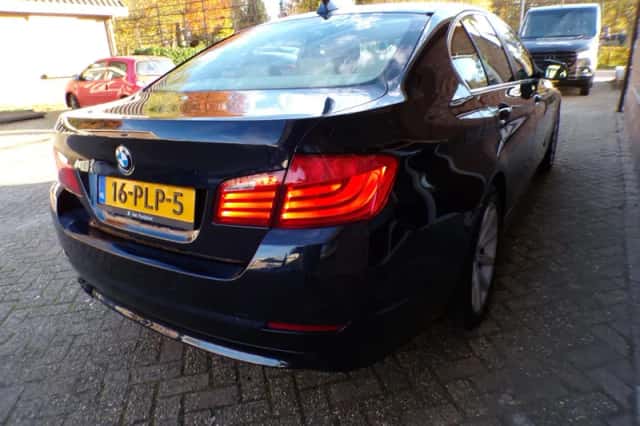 BMW 5-Serie (2011) thumbnail 6