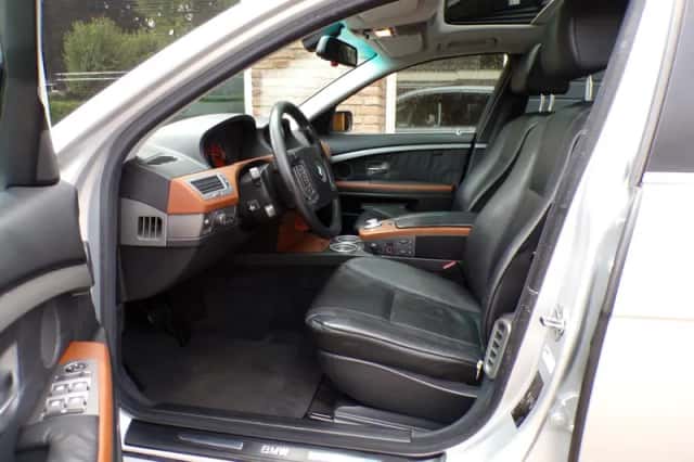 BMW 7-Serie (2003) thumbnail 4