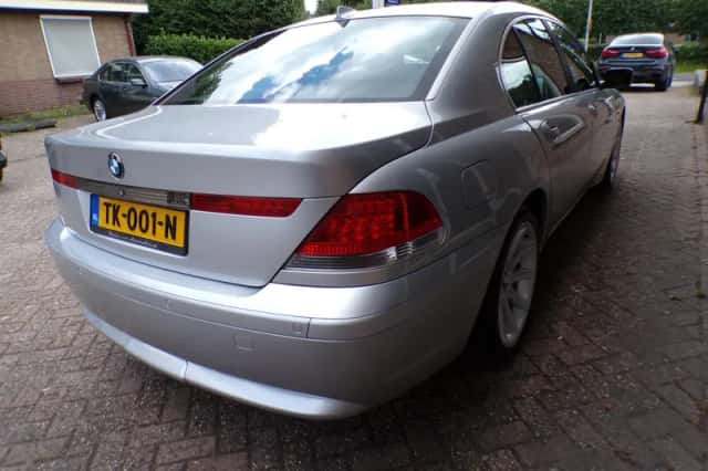 BMW 7-Serie (2003) thumbnail 6