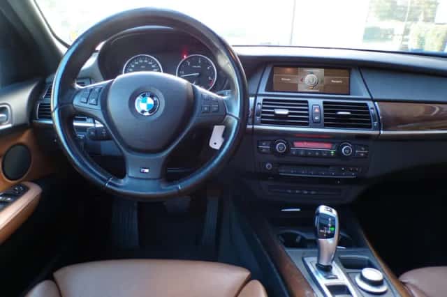 BMW X5 (2008) thumbnail 5