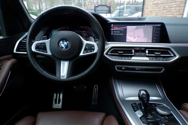 BMW X5 (2019) thumbnail 5