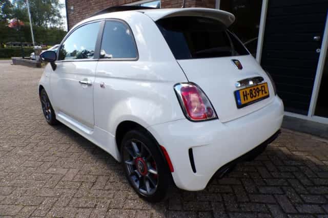 Fiat 500 (2013) thumbnail 3