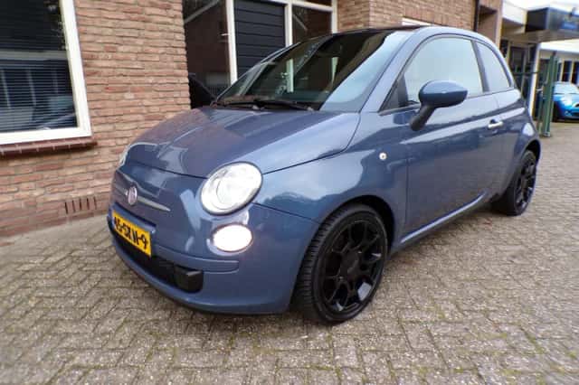 Fiat 500 (2011) thumbnail 1