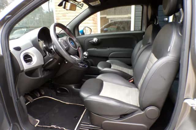 Fiat 500 (2011) thumbnail 4
