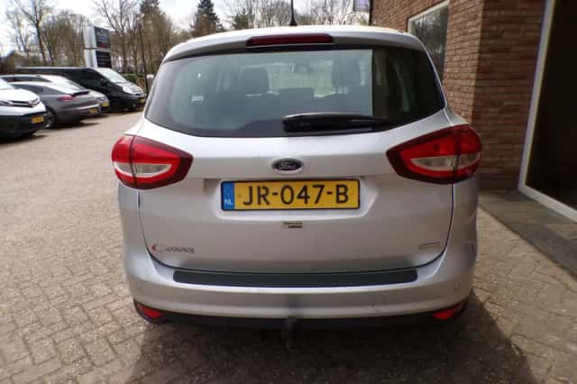 Ford C-Max (2016) thumbnail 6