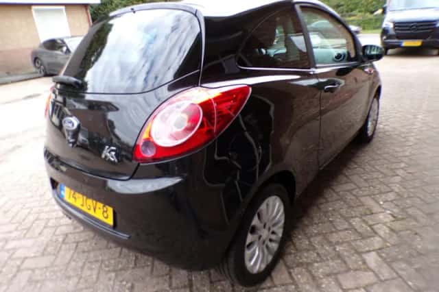 Ford Ka (2009) thumbnail 6