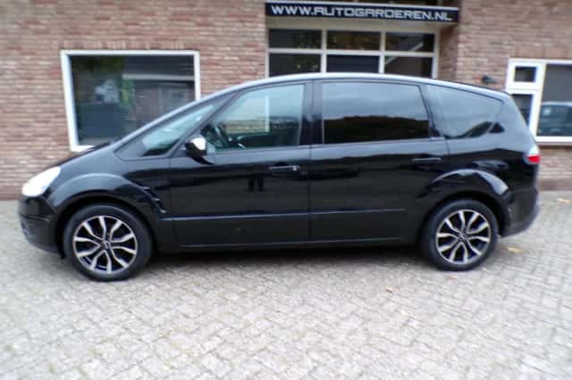 Ford S-Max (2007) thumbnail 2
