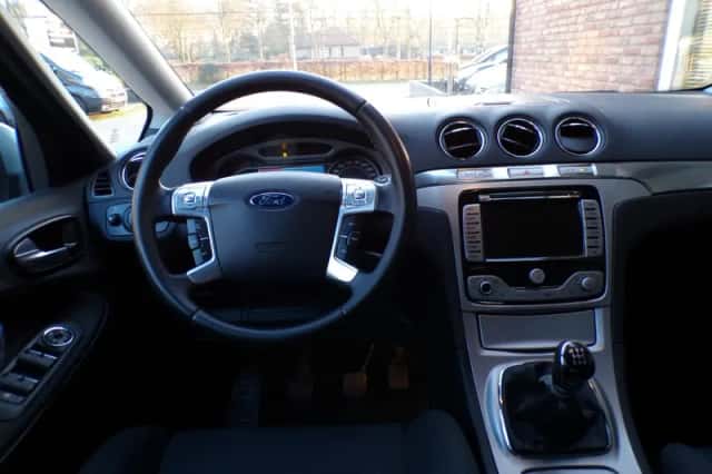 Ford S-Max (2008) thumbnail 5