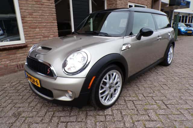 MINI Cooper S (2009) thumbnail 1