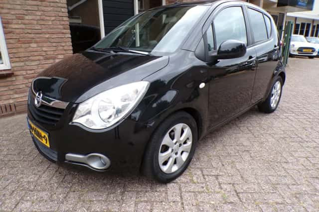 Opel Agila (2009) thumbnail 1