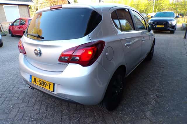 Opel Corsa (2015) thumbnail 6