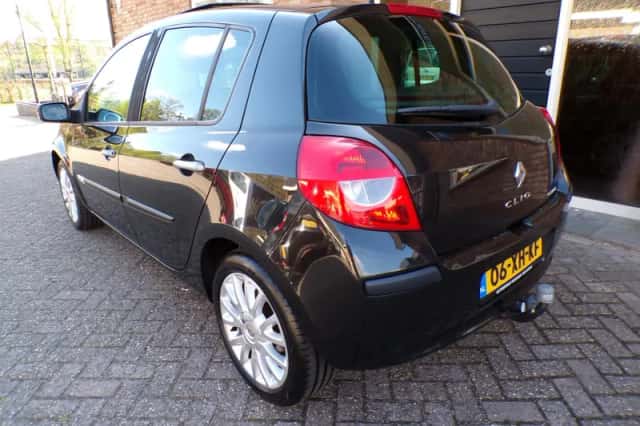 Renault Clio (2007) thumbnail 3
