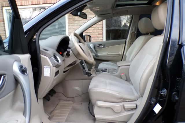 Renault Koleos (2008) thumbnail 4