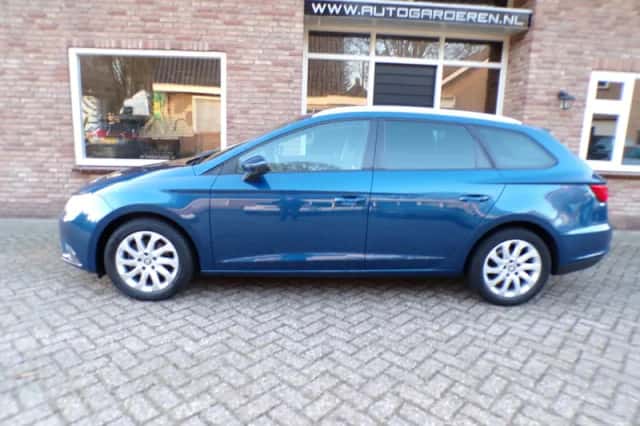 SEAT Leon (2014) thumbnail 2