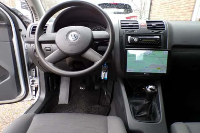 Volkswagen Golf (2005) thumbnail 5