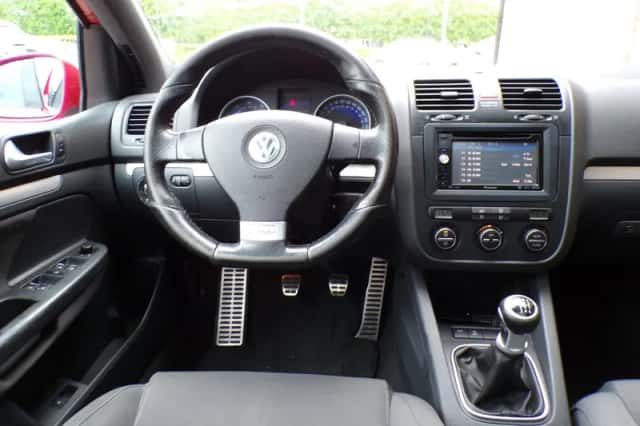 Volkswagen Golf (2005) thumbnail 5