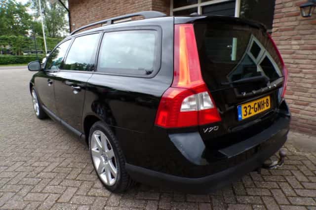 Volvo V70 (2008) thumbnail 3
