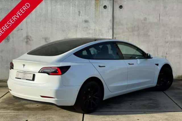 Tesla Model 3 (2019) thumbnail 6