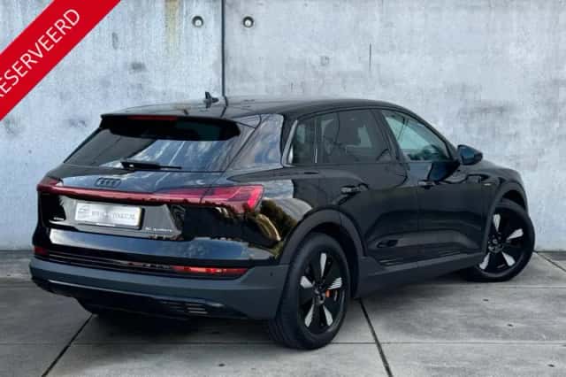 Audi e-tron (2020) thumbnail 6