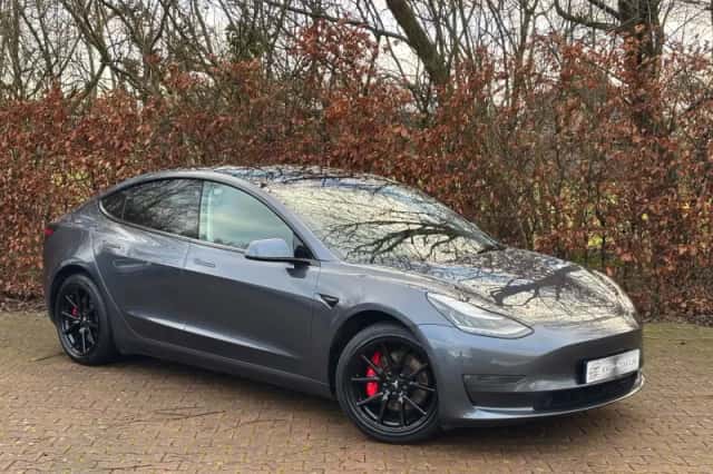 Tesla Model 3 (2019) thumbnail 4