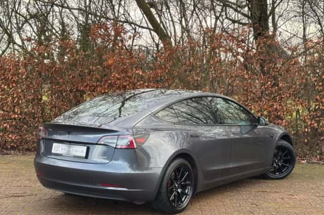 Tesla Model 3 (2019) thumbnail 6