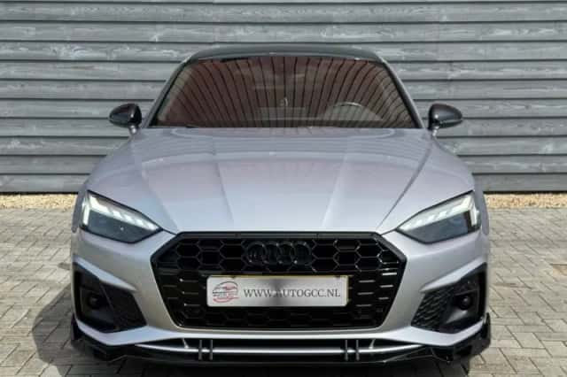 Audi A5 (2021) thumbnail 2