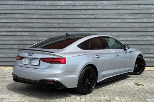 Audi A5 (2021) thumbnail 5