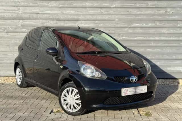 Toyota Aygo (2007) thumbnail 3