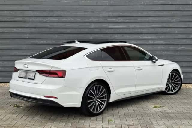 Audi A5 (2019) thumbnail 5