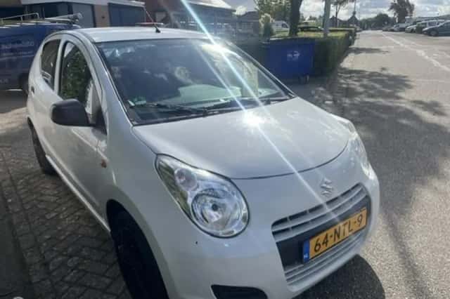 Suzuki Alto (2010) thumbnail 5