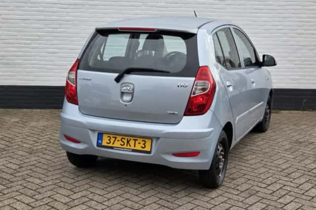 Hyundai i10 (2011) thumbnail 4